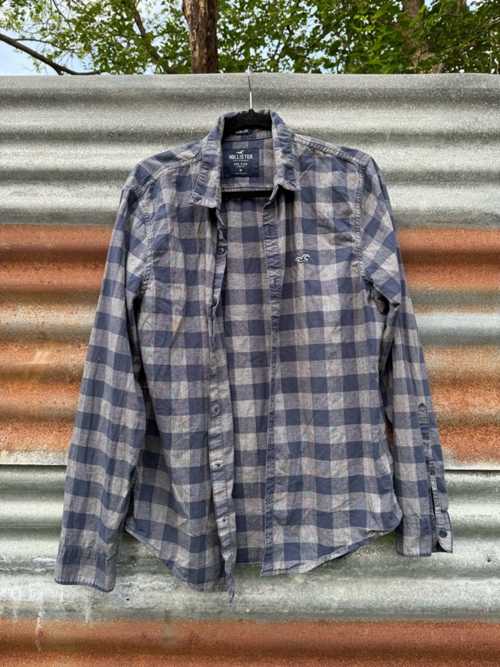 Hollister Epic Flex Slim Fit Plaid Shirt in Navy & Light Gray